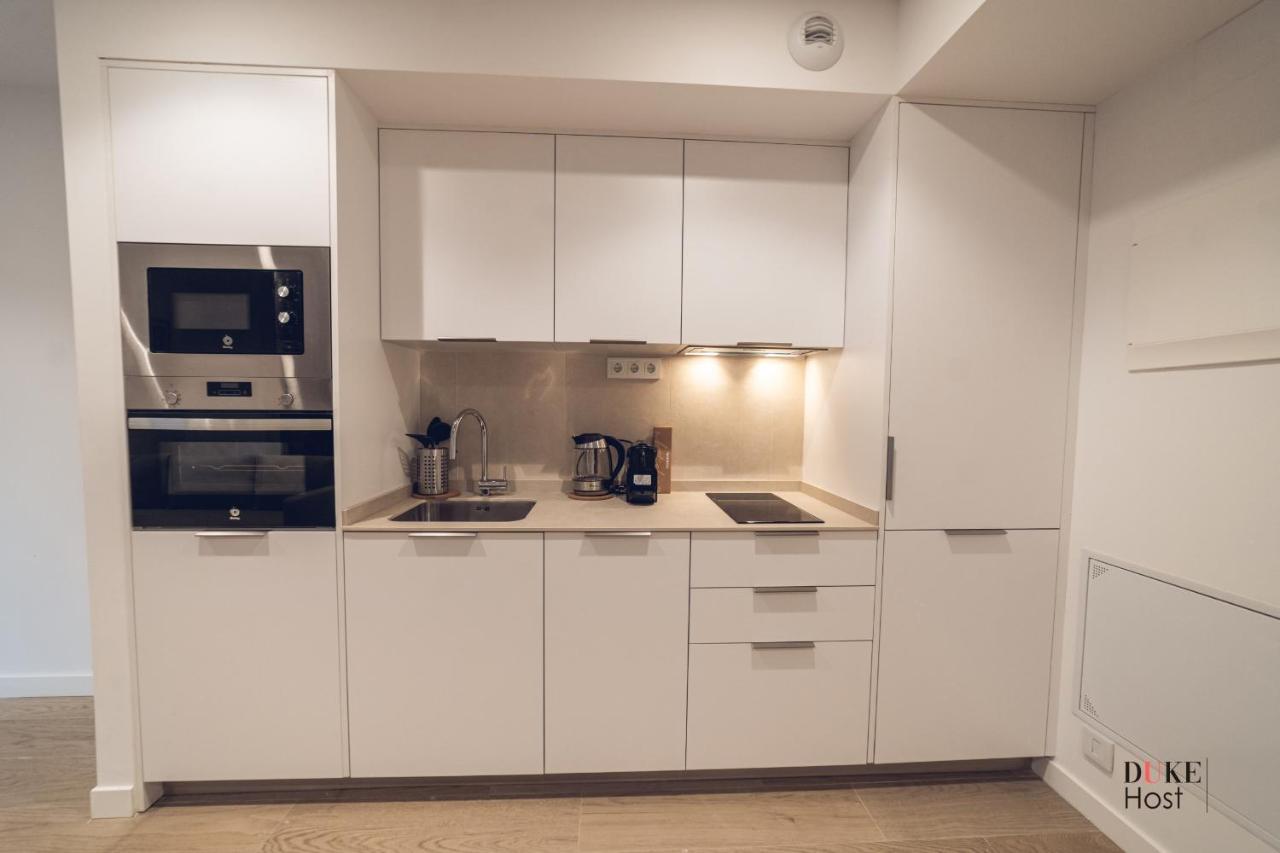 Castilla Luxury 1B Apartment Madrid Bagian luar foto